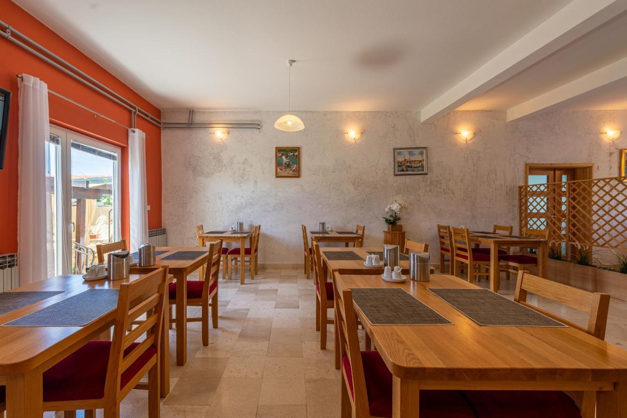 Bed & Breakfast Maki Biograd Na Moru Zewnętrze zdjęcie
