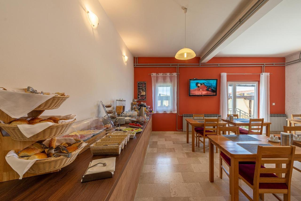 Bed & Breakfast Maki Biograd Na Moru Zewnętrze zdjęcie