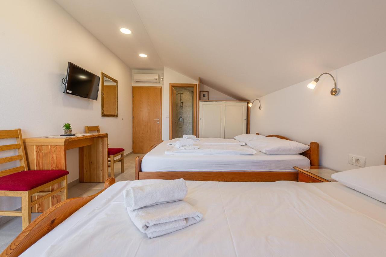 Bed & Breakfast Maki Biograd Na Moru Zewnętrze zdjęcie